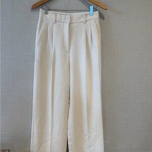 Aritzia Effortless pant creppette - light birch